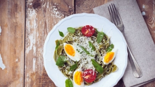 Ce sa mananci la micul dejun, pranz si cina in perioada postului. Lista de alimente recomandate de nutritionisti
