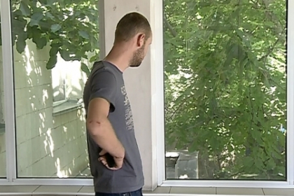Batut cu cruzime de catre proprietarul unui restaurant si prietenii acestuia. De la ce a pornit totul