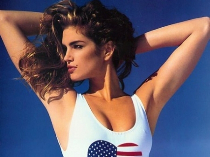 Cel mai bine platit model de pe planeta are o fiica pe masura. Cat de frumoasa este fiica lui Cindy Crawford Cel mai bine platit model de pe planeta are o fiica pe masura. Cat de frumoasa este fiica lui Cindy Crawford