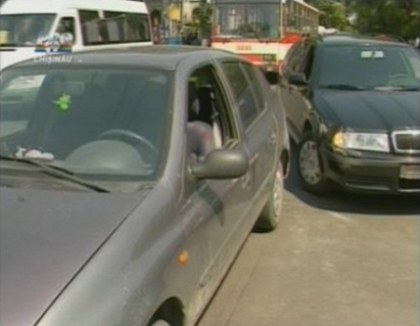 Trafic restrictionat in capitala. Ce strazi ar fi mai bine azi sa le eviti Trafic restrictionat in capitala. Ce strazi ar fi mai bine azi sa le eviti