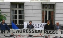 Si moldovenii din Paris au comemorat 73 de ani de la ocuparea Basarabiei de catre sovietici