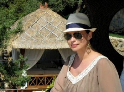 Cu siguranta nu stiai de ea! Uite cum arata mama vitrega a Andreei Marin - FOTO
Cu siguranta nu stiai de ea! Uite cum arata mama vitrega a Andreei Marin - FOTO