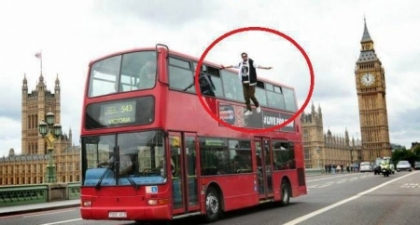 "Asa ceva e imposibil!" Toata Londra a amutit cand a vazut ce se intampla cu acest autobuz! VIDEO
"Asa ceva e imposibil!" Toata Londra a amutit cand a vazut ce se intampla cu acest autobuz! VIDEO