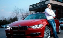 Adrian Ursu a ramas fara masina! De ce a ajuns artistul sa mearga pe jos - VIDEO
Adrian Ursu a ramas fara masina! De ce a ajuns artistul sa mearga pe jos - VIDEO