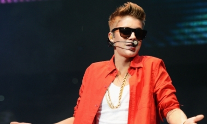 Selena va fi furioasa! Cererea bizara facuta de Justin Bieber
Selena va fi furioasa! Cererea bizara facuta de Justin Bieber