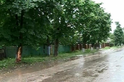 Accident infiorator la Ungheni. Un cuplu de adolescenti a murit, iar prietenii lor au ajuns la spital Accident infiorator la Ungheni. Un cuplu de adolescenti a murit, iar prietenii lor au ajuns la spital