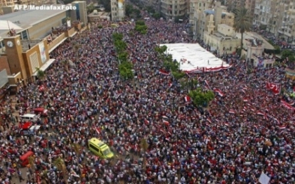 Milioane de egipteni cer demisia lui Mohamed Morsi. Presedintele are ultimatum pana marti Milioane de egipteni cer demisia lui Mohamed Morsi. Presedintele are ultimatum pana marti