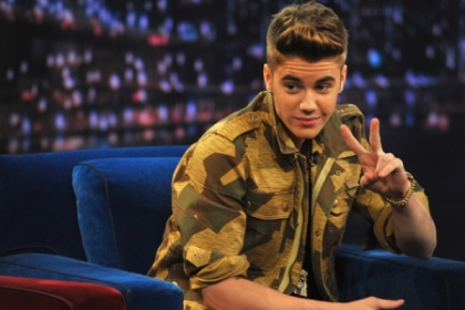 Toti fanii au ras de masina lui Justin Bieber. Ultima sa extravaganta a ajuns subiect de glume
Toti fanii au ras de masina lui Justin Bieber. Ultima sa extravaganta a ajuns subiect de glume