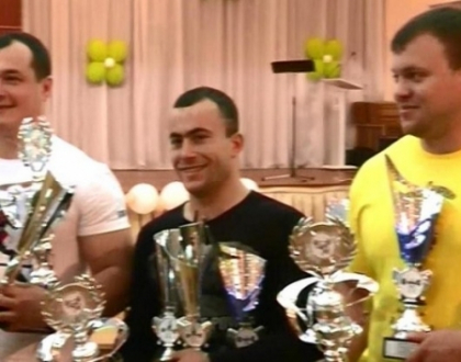 A plouat cu trofee pentru Moldova la campionatul mondial de powerlifting. Cate cupe au cucerit sportivii