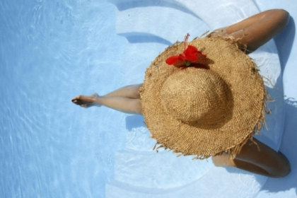 Mergi la piscina sau la strand? Vezi ce boli poti lua de acolo Mergi la piscina sau la strand? Vezi ce boli poti lua de acolo