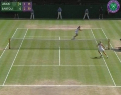 Marion Bartoli a castigat turneul de Mare Slem de la Wimbledon. Vezi cum a invins-o pe Lisicki Marion Bartoli a castigat turneul de Mare Slem de la Wimbledon. Vezi cum a invins-o pe Lisicki
