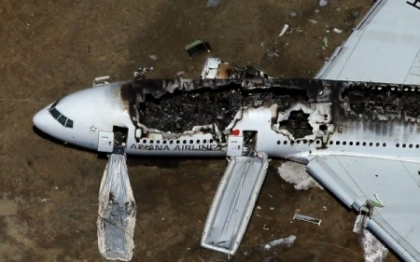 Pasageri in cursa groazei din San Francisco: "Cei din mijlocul avionului au fost cei mai protejati" Pasageri in cursa groazei din San Francisco: "Cei din mijlocul avionului au fost cei mai protejati"