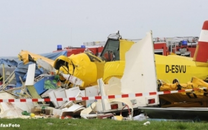 Un avion de tip taxi s-a prabusit pe aeroportul din Alaska. Toate cele 10 persoane au murit Un avion de tip taxi s-a prabusit pe aeroportul din Alaska. Toate cele 10 persoane au murit