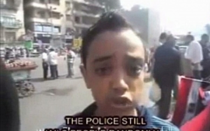 Ali Ahmed, baiatul de doar 12 ani care face de rusine regimul din Egipt. Interviu care a ajuns viral Ali Ahmed, baiatul de doar 12 ani care face de rusine regimul din Egipt. Interviu care a ajuns viral