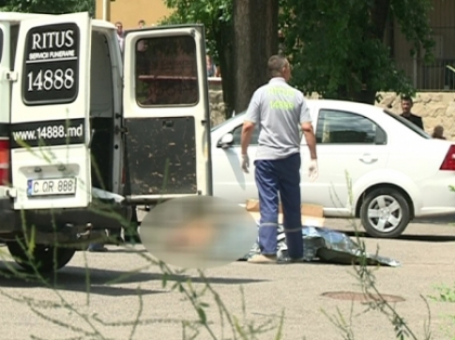 EXPLOZIE la o benzinarie din sectorul Ciocana: Un barbat a murit pe loc