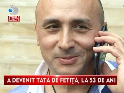 Marcel Pavel si-a luat fetita de la maternitate! Cum arata sotia dupa nastere "“ VIDEO Marcel Pavel si-a luat fetita de la maternitate! Cum arata sotia dupa nastere "“ VIDEO