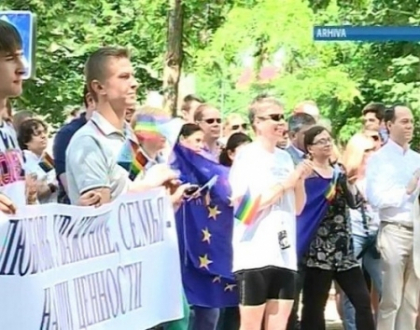 Comunitatea gay-lor din Moldova vor pedepse pentru cei care ataca homosexualii Comunitatea gay-lor din Moldova vor pedepse pentru cei care ataca homosexualii