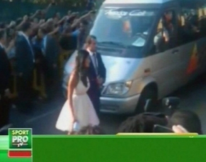 Mijlocasul Barcelonei, Xavi Hernandez, si prietena sa Nuria s-au casatorit dupa o nunta ca in povesti Mijlocasul Barcelonei, Xavi Hernandez, si prietena sa Nuria s-au casatorit dupa o nunta ca in povesti