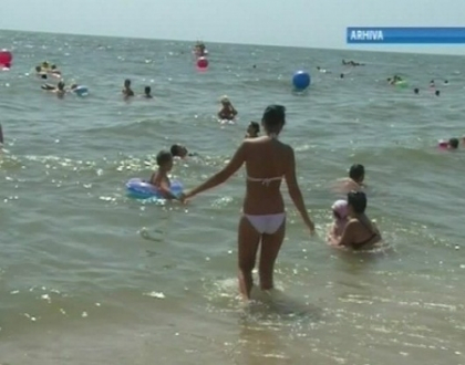 Plajele din Stavropol, Ucraina, inchise. O bomba gasita la cativa metri de mal va fi detonata Plajele din Stavropol, Ucraina, inchise. O bomba gasita la cativa metri de mal va fi detonata