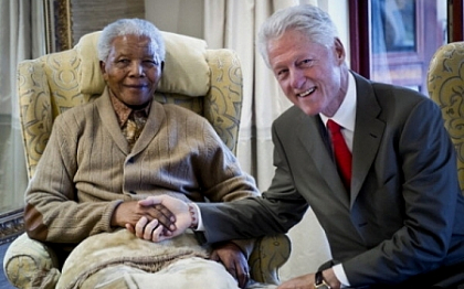 MANDELA DAY: Eroul anti-apartheid implineste azi 95 de ani. Viata sa in imagini MANDELA DAY: Eroul anti-apartheid implineste azi 95 de ani. Viata sa in imagini