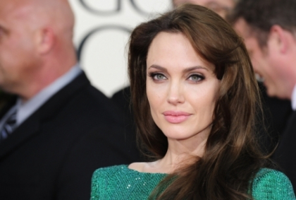 Problemele cu cancerul nu se mai termina! Vestea proasta primita de Angelina Jolie
