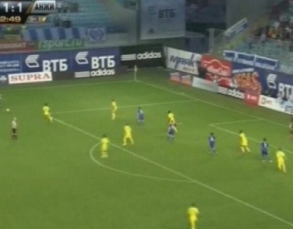 Scandal in timpul partidei dintre Dinamo Moscova si Anji Mahacikala. Vezi ce s-a intamplat Scandal in timpul partidei dintre Dinamo Moscova si Anji Mahacikala. Vezi ce s-a intamplat