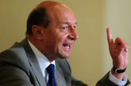 Deputat roman, despre invitatia ca Basescu sa candideze la presedintia RM: "Nu sunt surprinsa" Deputat roman, despre invitatia ca Basescu sa candideze la presedintia RM: "Nu sunt surprinsa"