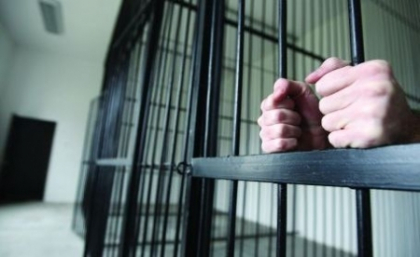 Barbatul din Leova, care si-a omorat fiica in bataie, condamnat. Procurori: Sentinta e prea blanda Barbatul din Leova, care si-a omorat fiica in bataie, condamnat. Procurori: Sentinta e prea blanda