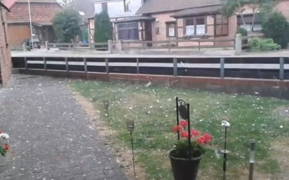Un sat din Germania, distrus de grindina. Pagubele se ridica la milioane de euro. VIDEO Un sat din Germania, distrus de grindina. Pagubele se ridica la milioane de euro. VIDEO