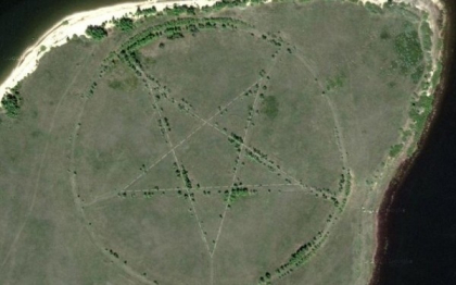 Misterul pentagramei aparute pe teritoriul Kazahstanului si vizibila cu Google earth