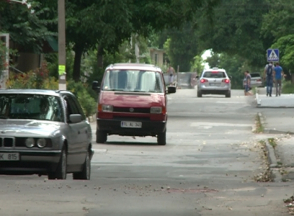 Trafic rutier suspendat pe o strada din capitala Trafic rutier suspendat pe o strada din capitala