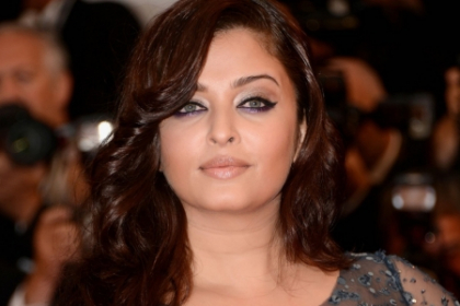 Aishwarya Rai - superba la o sedinta foto. Cum arata cea mai frumoasa actrita din India dupa ce a slabit Aishwarya Rai - superba la o sedinta foto. Cum arata cea mai frumoasa actrita din India dupa ce a slabit