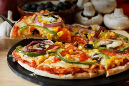Mese fara efort. Cum sa pregatesti pizza pe aragaz Mese fara efort. Cum sa pregatesti pizza pe aragaz