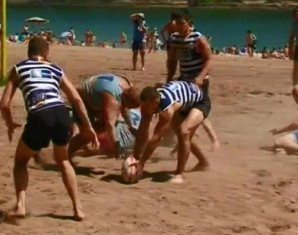 USEFS nu are rivali la rugby pe plaja. Vezi cum a castigat cea de-a doua etapa din campionatul Moldovei