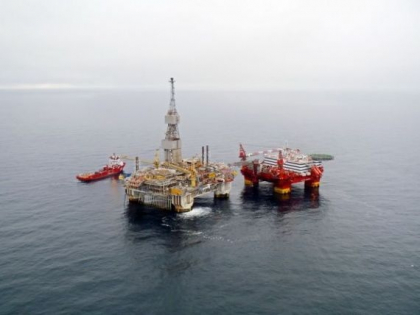 Tara care exporta atat de mult petrol, ca nu mai are ce face cu banii. In ce investeste petrodolarii Tara care exporta atat de mult petrol, ca nu mai are ce face cu banii. In ce investeste petrodolarii
