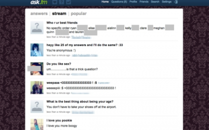"Nu va lasati copiii sa faca asta!" O alta tanara din UK s-a sinucis dupa hartuiri pe Ask.fm "Nu va lasati copiii sa faca asta!" O alta tanara din UK s-a sinucis dupa hartuiri pe Ask.fm