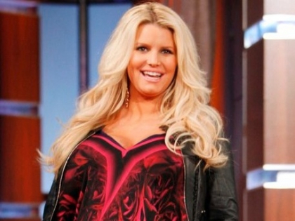 A slabit 11 kg in 5 saptamani! Cum a reusit aceasta performanta Jessica Simpson - FOTO A slabit 11 kg in 5 saptamani! Cum a reusit aceasta performanta Jessica Simpson - FOTO