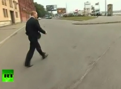 "Si-au iesit din minti! Au depasit orice limita". Reactia bloggerilor dupa filmuletul cu Vladimir Putin "Si-au iesit din minti! Au depasit orice limita". Reactia bloggerilor dupa filmuletul cu Vladimir Putin