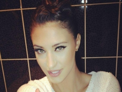 Antonia a rabufnit! Ce mesaj a scris celor care o acuza ca fura sotii altora Antonia a rabufnit! Ce mesaj a scris celor care o acuza ca fura sotii altora