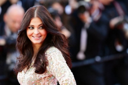 Aishwarya Rai recidiveaza? Cum arata indianca in cel mai recent pictorial - FOTO
