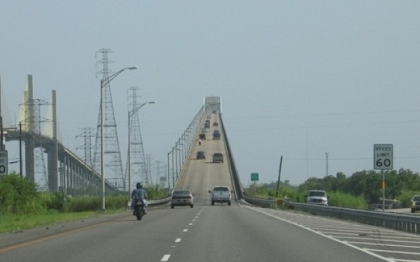 Cum arata "podul curcubeu" din Texas, drumul vechi de 80 de ani care sperie toti soferii