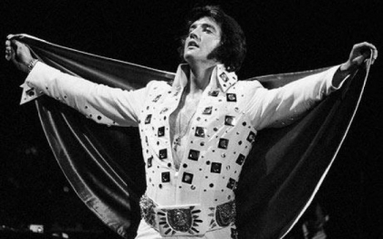 Ce a scris Elvis Presley in scrisoarea care i-a favorizat intalnirea cu Nixon, la Casa Alba Ce a scris Elvis Presley in scrisoarea care i-a favorizat intalnirea cu Nixon, la Casa Alba