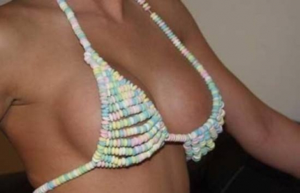 Cele mai neconventionale sutiene pe care le-ai vazut vreodata! Ai curajul sa porti asa ceva? FOTO