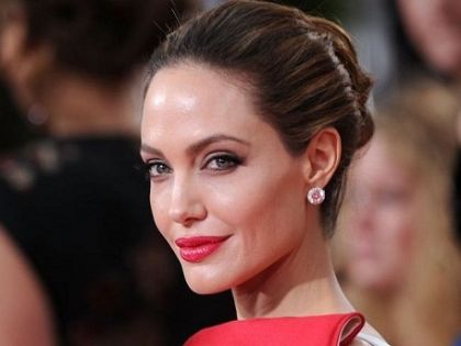 Mitul perfectiunii a fost destramat! Patru vedete de la Hollywood care si-au facut liposuctii - FOTO