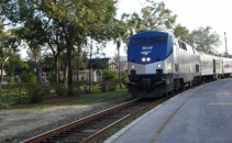 Ce a patit un tanar, dupa ce a fost lovit de un tren care mergea cu 170 km/h. "Este un miracol" Ce a patit un tanar, dupa ce a fost lovit de un tren care mergea cu 170 km/h. "Este un miracol"