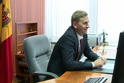 Dorin Dragutan: Leul nu se va deprecia semnificativ fata de euro in perioada urmatoare