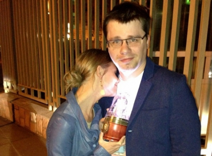 NU este o gluma: Garik Harlamov are doua sotii! Cum a fost posibil - FOTO
