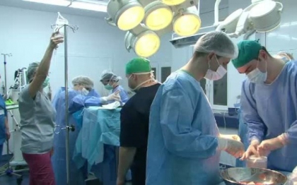 Barbatul care s-a nascut cu inima in abdomen a fost operat. "Mi s-a indeplinit un vis" Barbatul care s-a nascut cu inima in abdomen a fost operat. "Mi s-a indeplinit un vis"