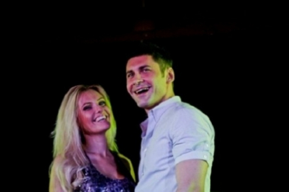 Blonda lui Dan Balan, in costum de baie! Tany Vander pozeaza la piscina "“ FOTO Blonda lui Dan Balan, in costum de baie! Tany Vander pozeaza la piscina "“ FOTO