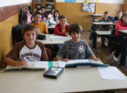 Guvernul a decis: Toti elevii vor intona imnul tarii in fiecare zi de luni Guvernul a decis: Toti elevii vor intona imnul tarii in fiecare zi de luni
